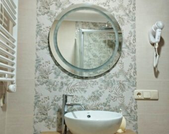 Detalles De Decoración En Baño Privado De La Habitación De Casa Mariano